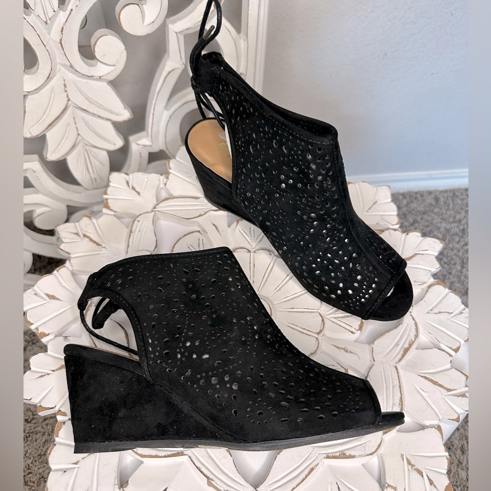 New Faux Suede Open Toe Strappy Cut Out Wedge Sandal BRAND NEW IN BOX!